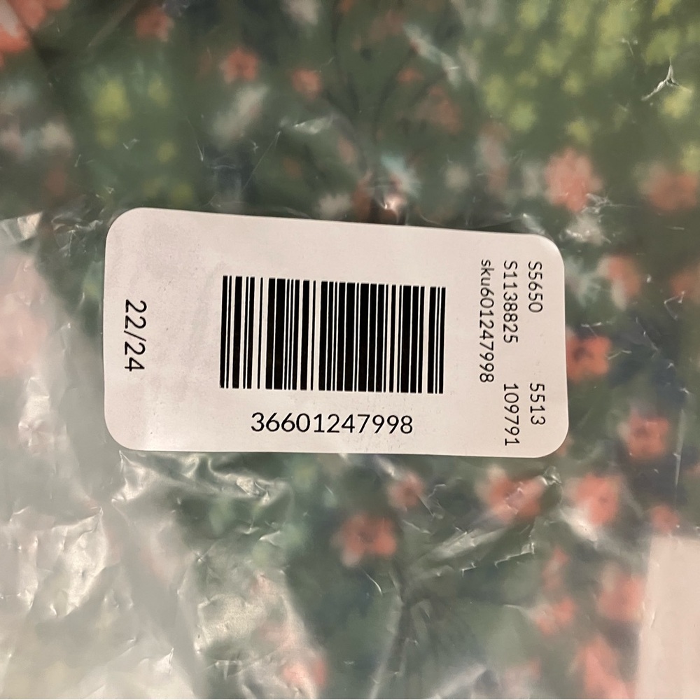 New With Tags Cacique Green Floral Intimates Set— Bra and Panties - Picture 6 of 8